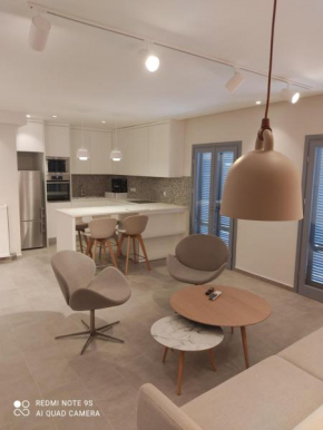Pink rose luxury and comfort apartment at the centre of Preveza